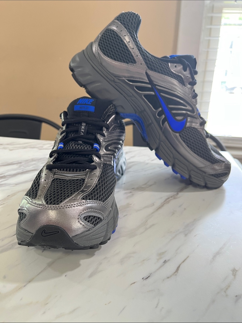 Air max moto 2K Gray and Blue Athletic Sneakers